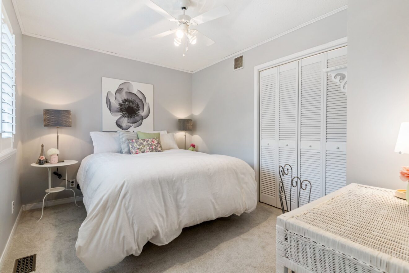 5 Carmichael Crescent, Collingwood