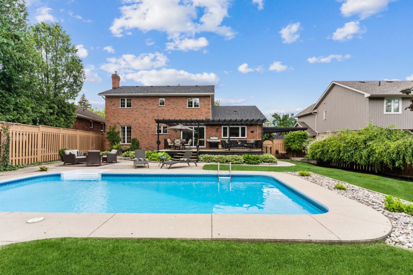 5 Carmichael Crescent, Collingwood