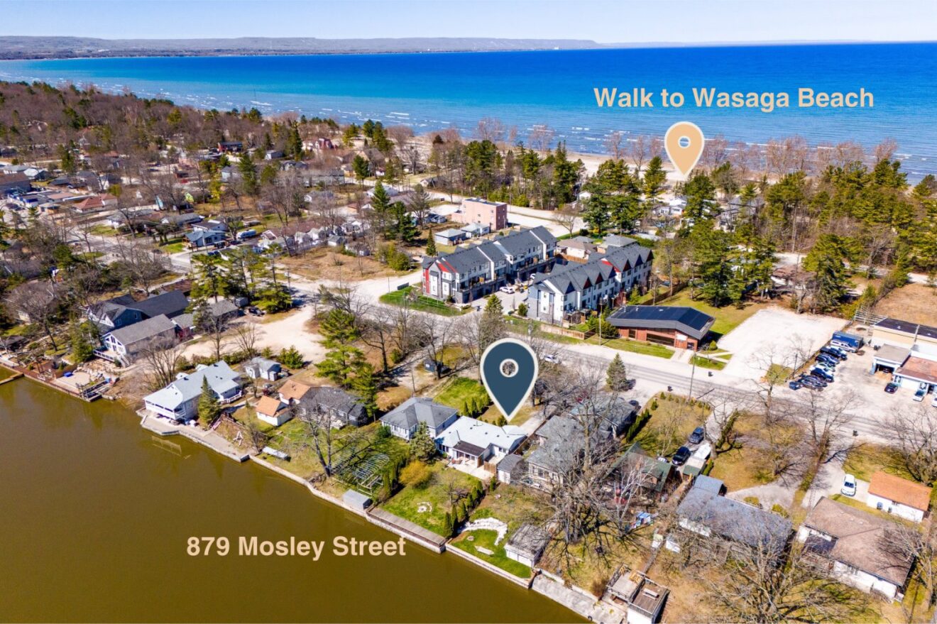 879 Mosley St, Wasaga Beach, ON L9Z 2H2