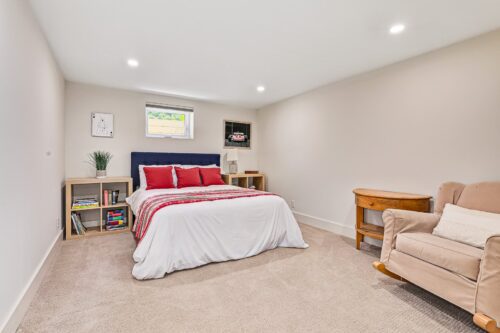 116 Lakeshore Rd E, The Blue Mountains, ON L9Y 0N2