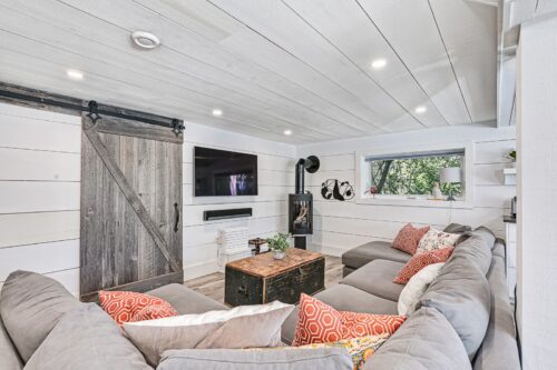 116 Lakeshore Rd E, The Blue Mountains, ON L9Y 0N2
