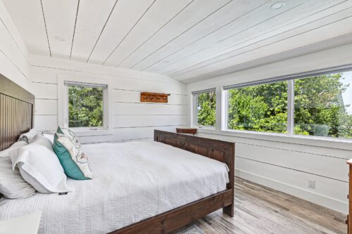 116 Lakeshore Rd E, The Blue Mountains, ON L9Y 0N2
