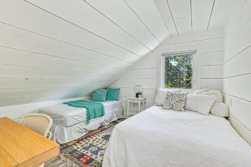 116 Lakeshore Rd E, The Blue Mountains, ON L9Y 0N2