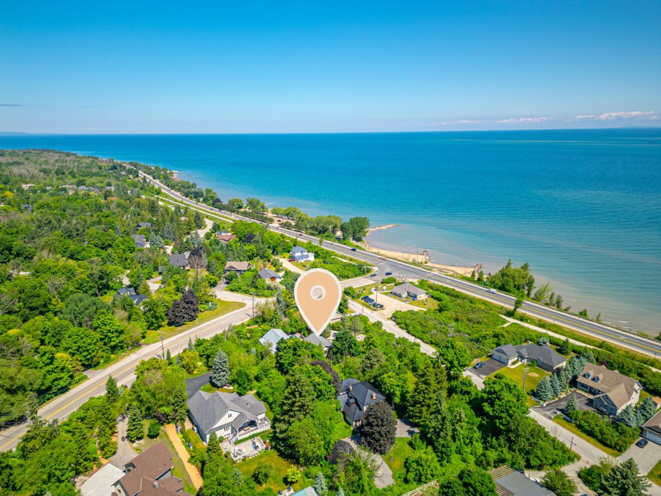 116 Lakeshore Rd E, The Blue Mountains, ON L9Y 0N2
