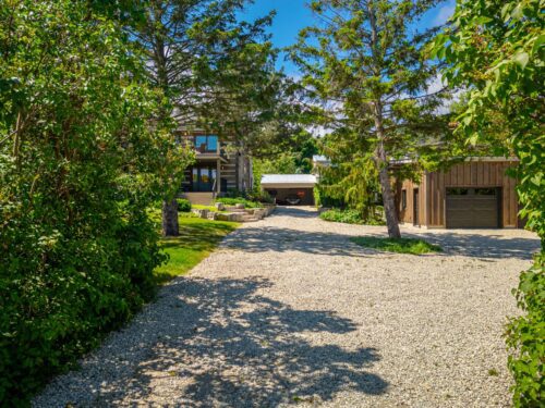116 Lakeshore Rd E, The Blue Mountains, ON L9Y 0N2