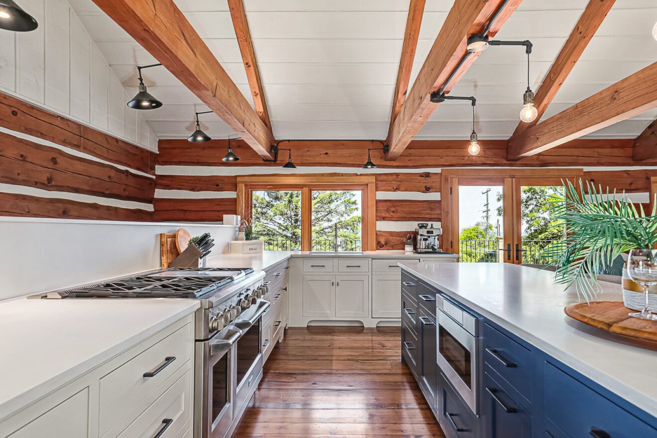 116 Lakeshore Rd E, The Blue Mountains, ON L9Y 0N2