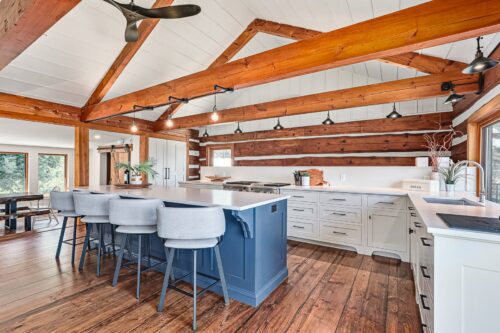 116 Lakeshore Rd E, The Blue Mountains, ON L9Y 0N2