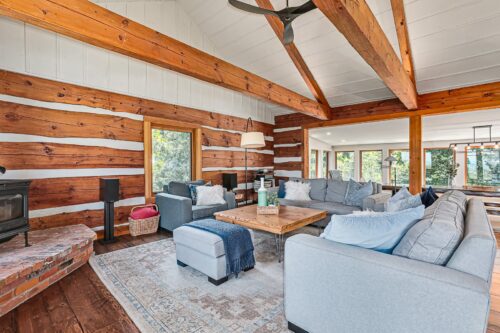 116 Lakeshore Rd E, The Blue Mountains, ON L9Y 0N2