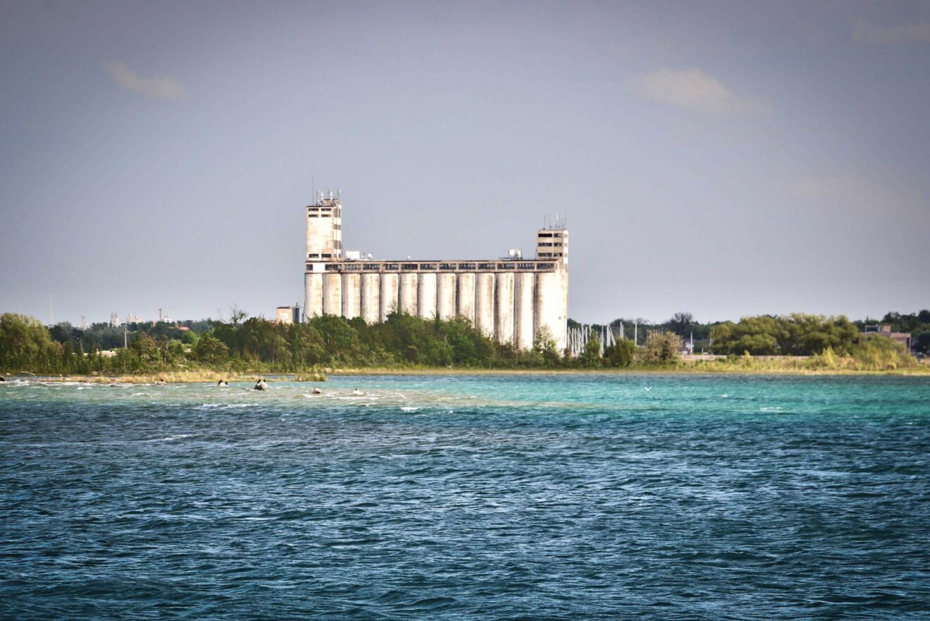 Lighthouse Point Waterfront Views of Collingwood Terminals - Collingwood Ontario
