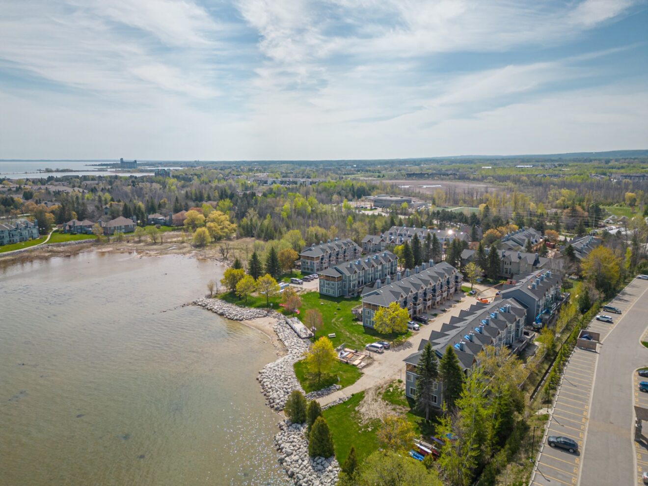 Dockside Village - Collingwood - Waterfront Community