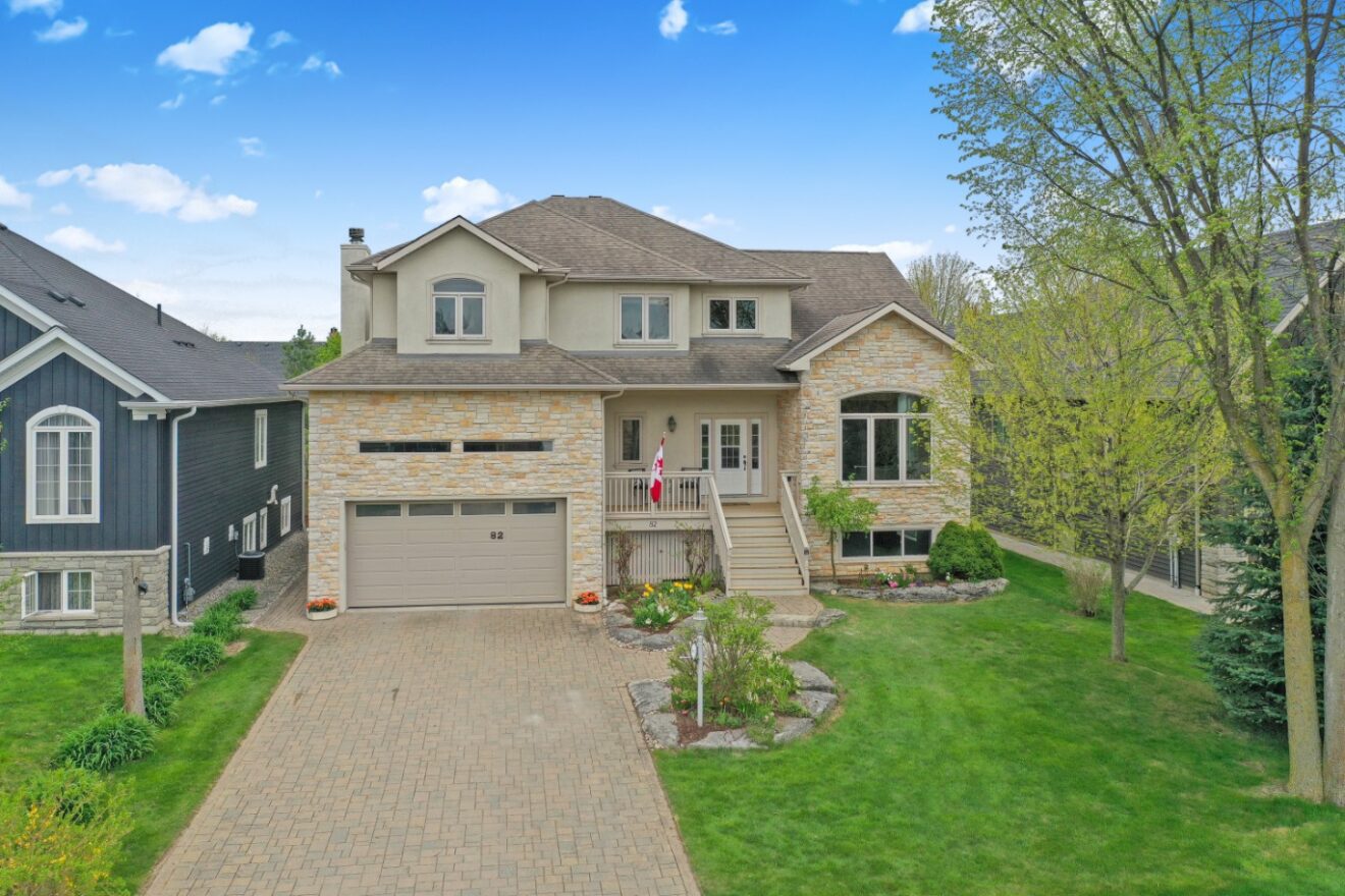 82 Stanley St, Collingwood, ON L9Y 0G7, Canada