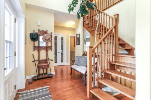 82 Stanley St, Collingwood, ON L9Y 0G7, Canada