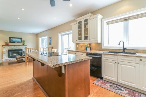 82 Stanley St, Collingwood, ON L9Y 0G7, Canada
