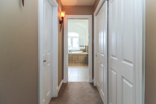 82 Stanley St, Collingwood, ON L9Y 0G7, Canada