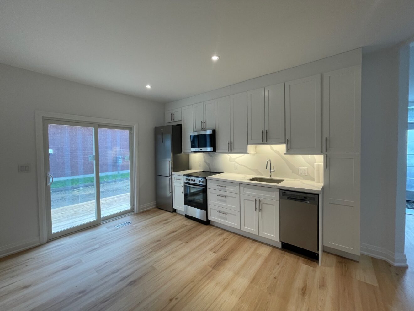 61 Cedar Street, Collingwood, Keleher + Co. Rental For Lease