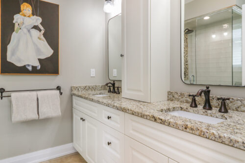 FOR SALE - 7 Portland St, Collingwood, ON L9Y 2L3, Canada - Keleher + Co.