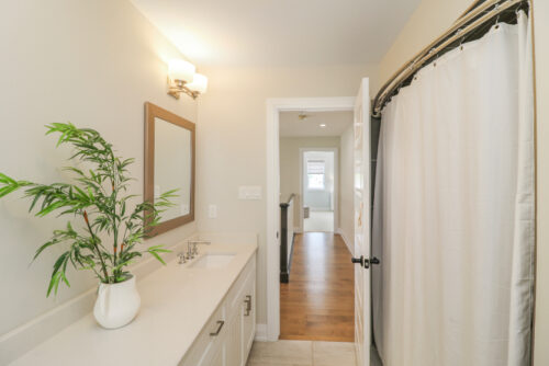 FOR SALE - 7 Portland St, Collingwood, ON L9Y 2L3, Canada - Keleher + Co.
