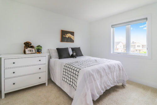 FOR SALE - 7 Portland St, Collingwood, ON L9Y 2L3, Canada - Keleher + Co.