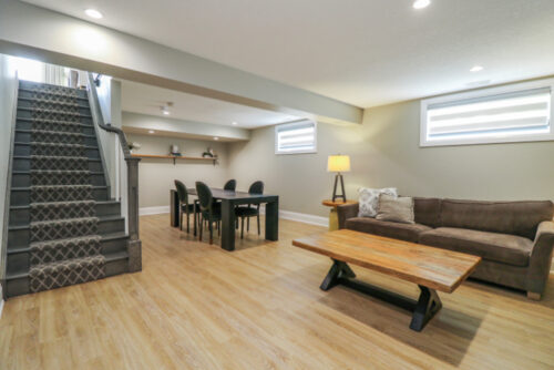 FOR SALE - 7 Portland St, Collingwood, ON L9Y 2L3, Canada - Keleher + Co.