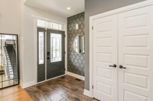 FOR SALE - 7 Portland St, Collingwood, ON L9Y 2L3, Canada - Keleher + Co.