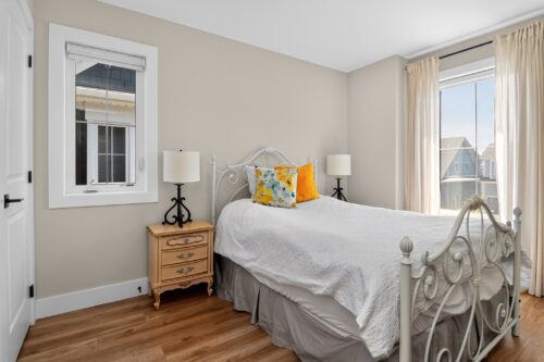 130 Courtland St, The Blue Mountains, ON L9Y 5L8, Canada - Keleher + Co. Real Estate For Sale