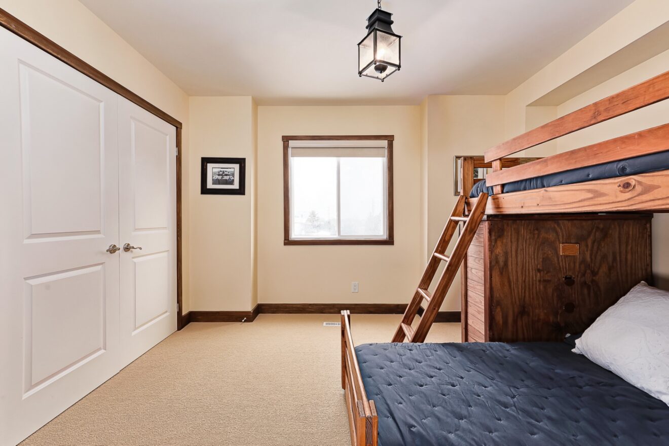 104 Farmgate Road, Unit 13, Keleher + Co. Real Estate For Sale