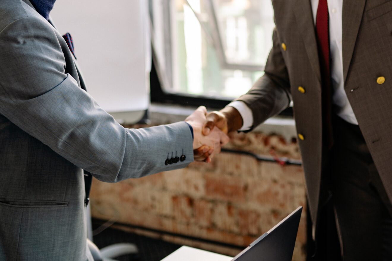 Why Buyers Shouldn’t Use the Listing Agent to Purchase a Home in Southern Georgian Bay