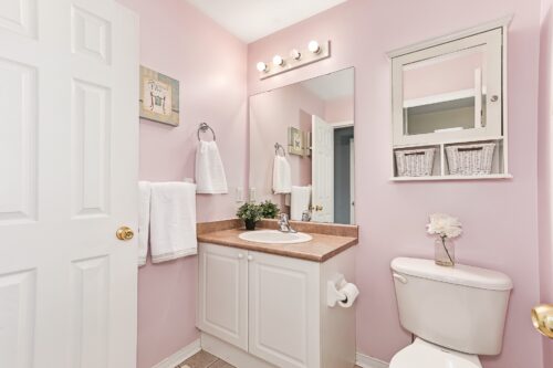 9 Royalton Lane Collingwood, ON L9Y 5K4 - bathroom