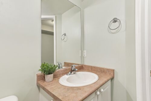 9 Royalton Lane Collingwood, ON L9Y 5K4 - bathroom