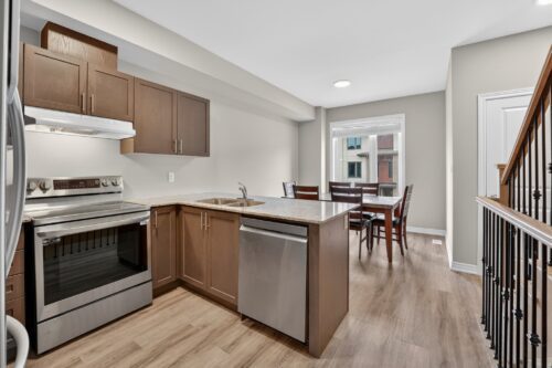 45 Winter Crescent, Collingwood, ON, Keleher + Co. Real Estate - Kitchen