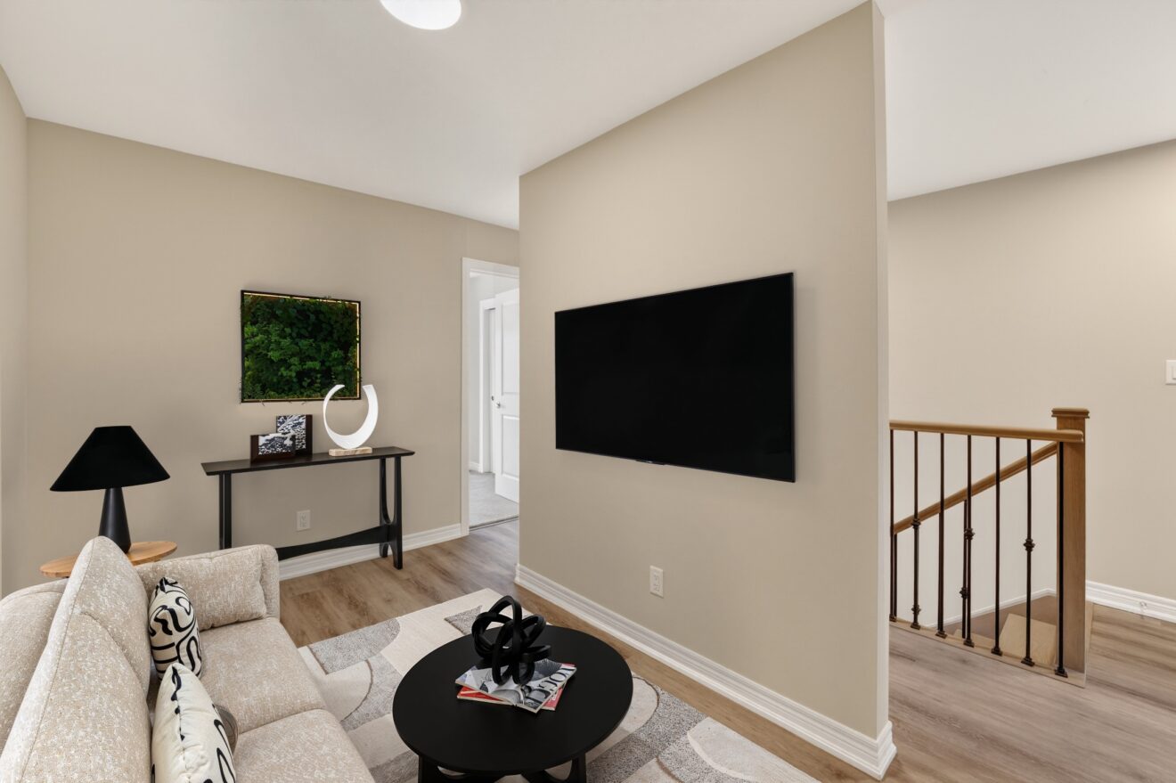 45 Winter Crescent, Collingwood, ON, Keleher + Co. Real Estate - Upper Living Area