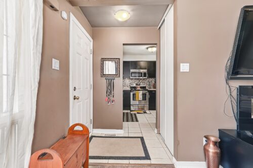 92 Alice Street, Collingwood, ON, Keleher + Co. Real Estate For Sale - Front entrance