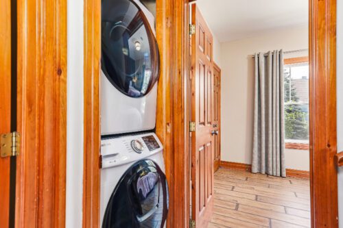 FOR SALE - 184 Snowbridge Way, Unit 211, The Blue Mountains - Keleher + Co. Real Estate - laundry