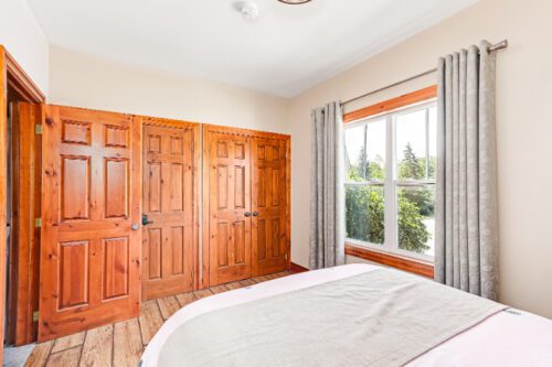 FOR SALE - 184 Snowbridge Way, Unit 211, The Blue Mountains - Keleher + Co. Real Estate - laundry - first floor bedroom