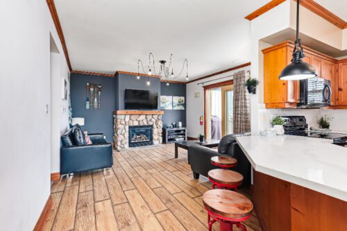 FOR SALE - 184 Snowbridge Way, Unit 211, The Blue Mountains - Keleher + Co. Real Estate - living room