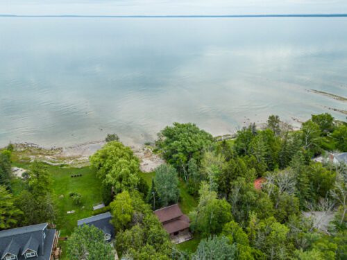 35 Georgian Manor Drive Collingwood, ON L9Y 5P2