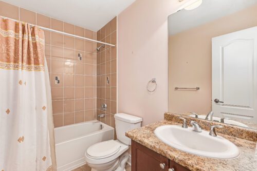 252 Spruce Street Clearview, ON L0M 1S0, Keleher + Co. Real Estate For Sale - Bathroom